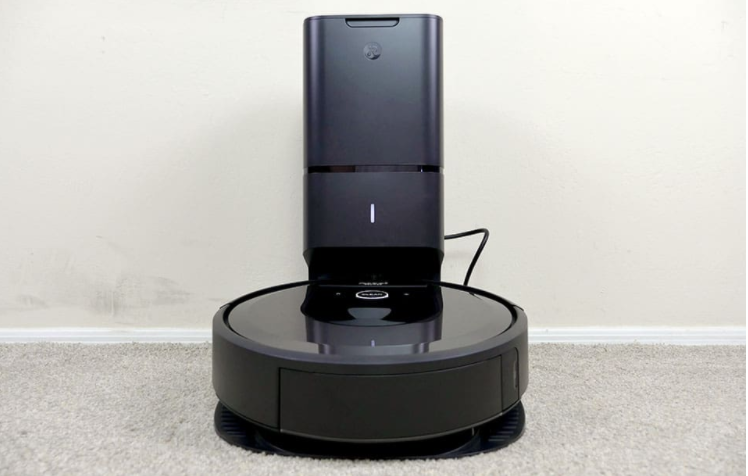 iRobot Roomba i7+ Akıllı Şarj istasyonu